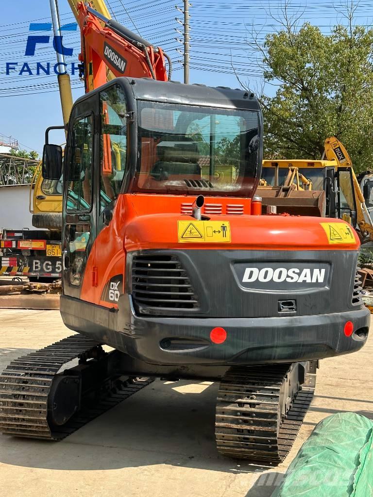 Doosan DX 60-9 C Paletli ekskavatörler