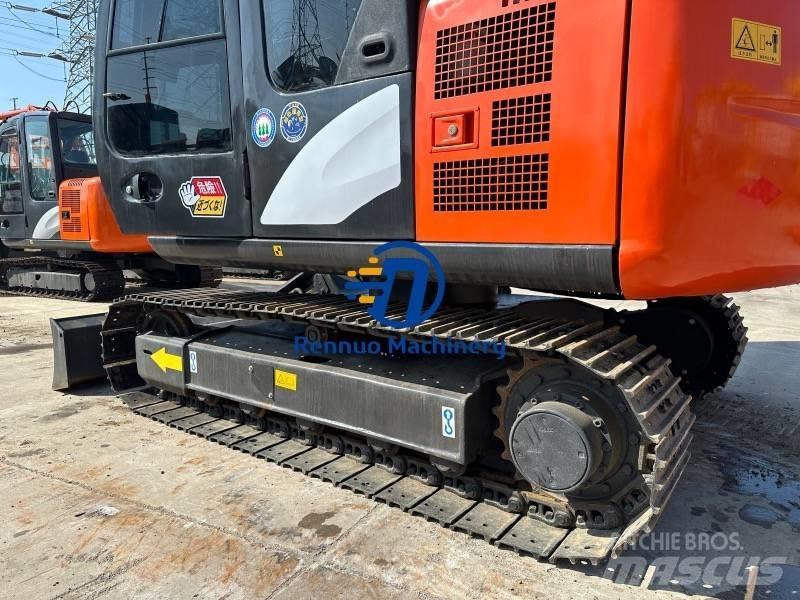 Hitachi ZX70 Paletli ekskavatörler