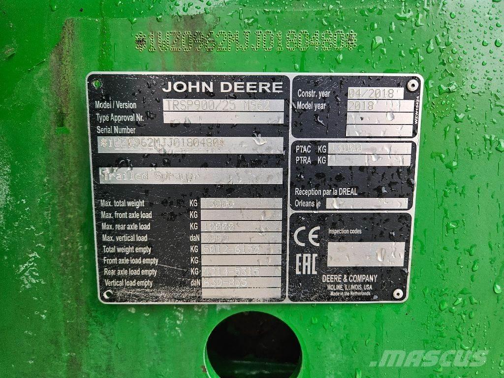 John Deere M692i Çekilir pülverizatörler