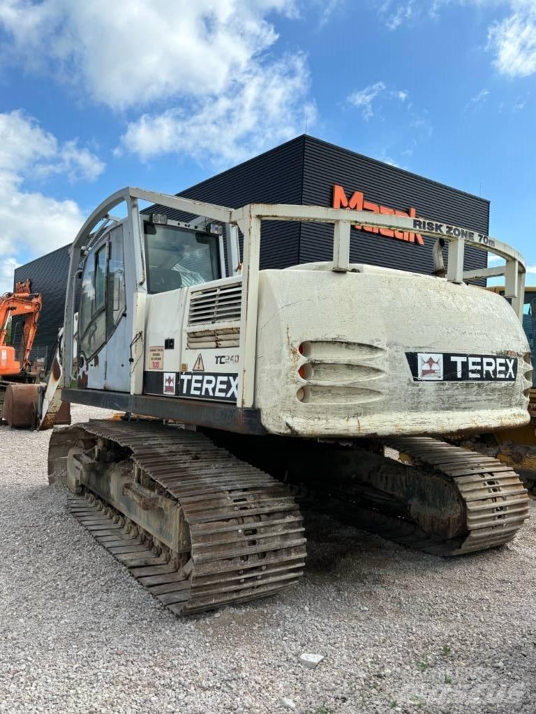 Terex TC 240 LC Paletli ekskavatörler