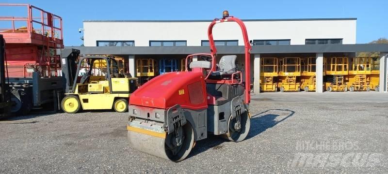 Volvo DD25 Çift tamburlu silindirler