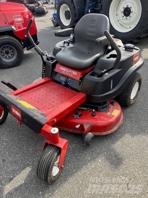 Toro zs 5000 Sıfır dönüşlü çim biçme makineleri