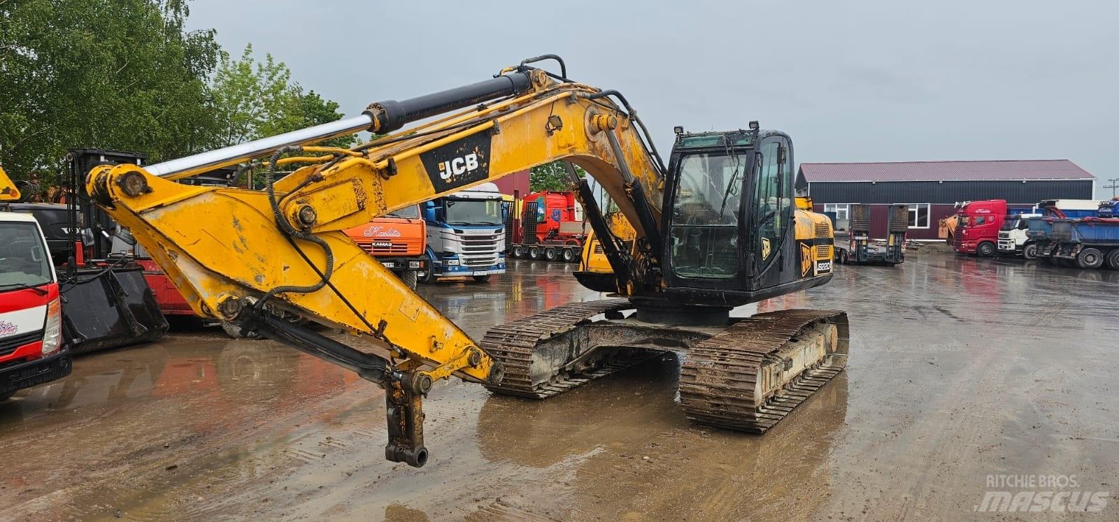 JCB JS 220 LC Paletli ekskavatörler