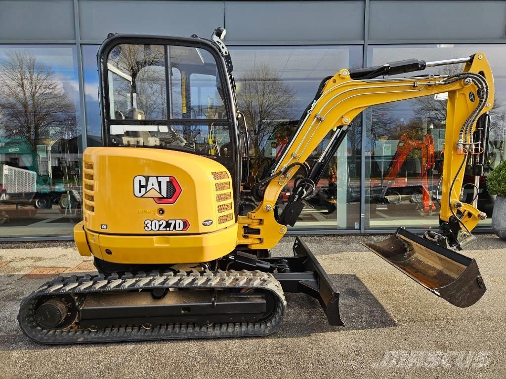 CAT 302.7 CR Mini ekskavatörler, 7 tona dek