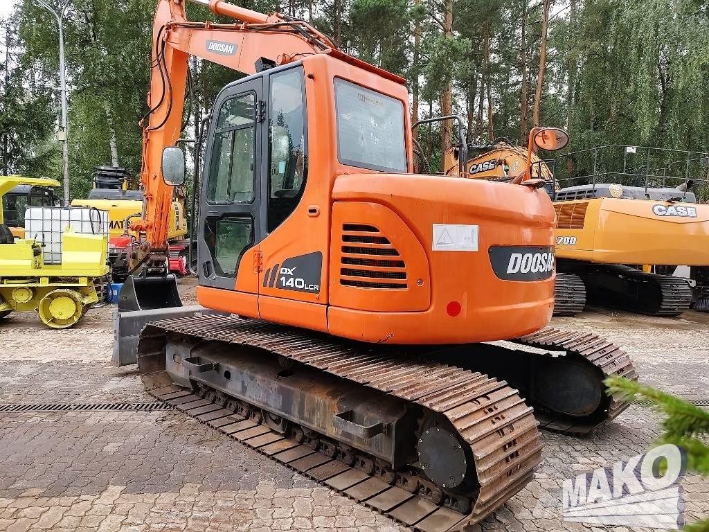 Doosan DX 140 LCR Paletli ekskavatörler