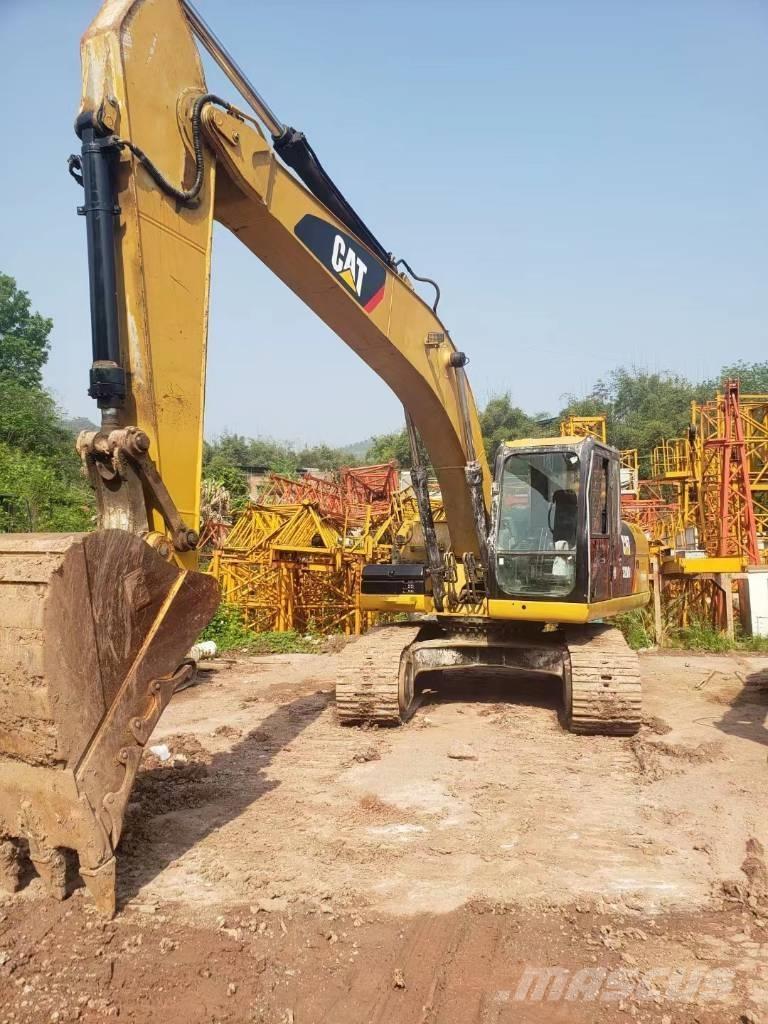 CAT 320 D Paletli ekskavatörler