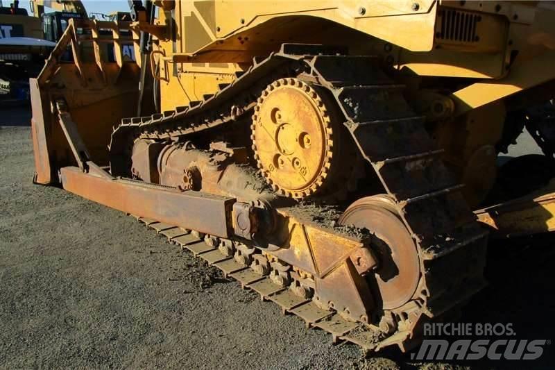 CAT D6R2 Paletli dozerler