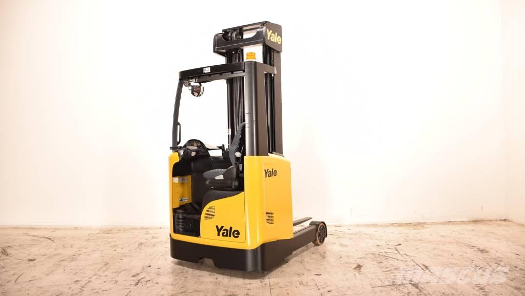 Hyster MR 14 Reach truck - depo içi istif araçları