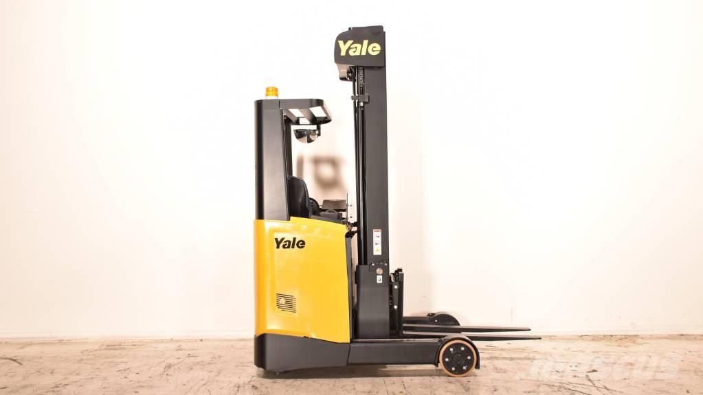 Hyster MR 14 Reach truck - depo içi istif araçları