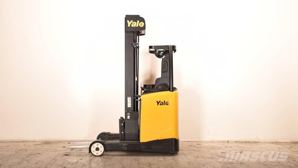 Hyster MR 14 Reach truck - depo içi istif araçları