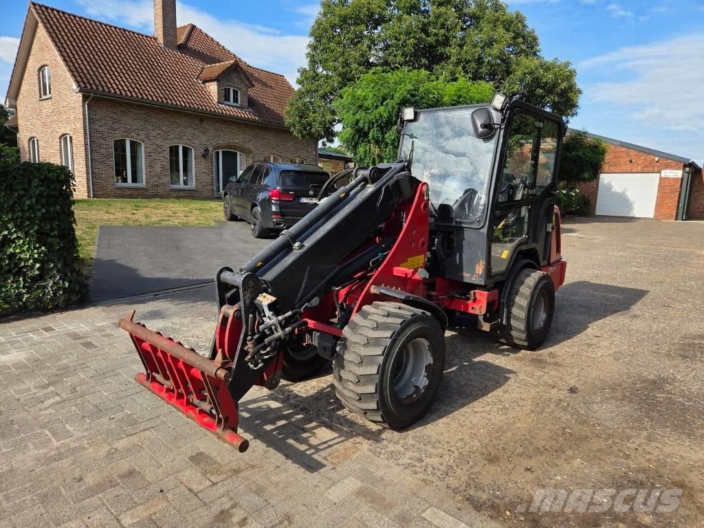 Thaler 3248/TA Çok amaçlı yükleyiciler