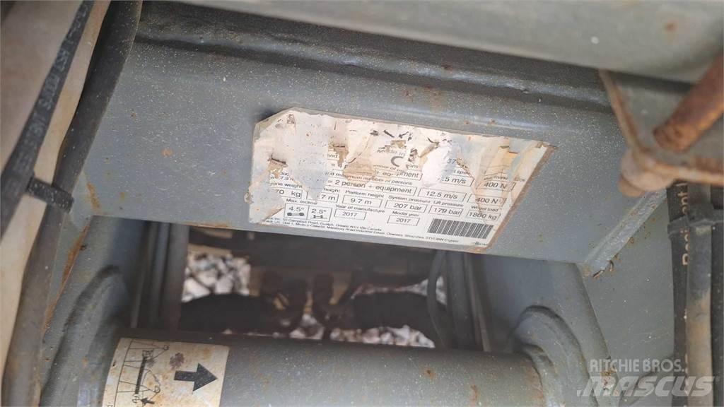 SkyJack SJ6832RTE Makasli platformlar