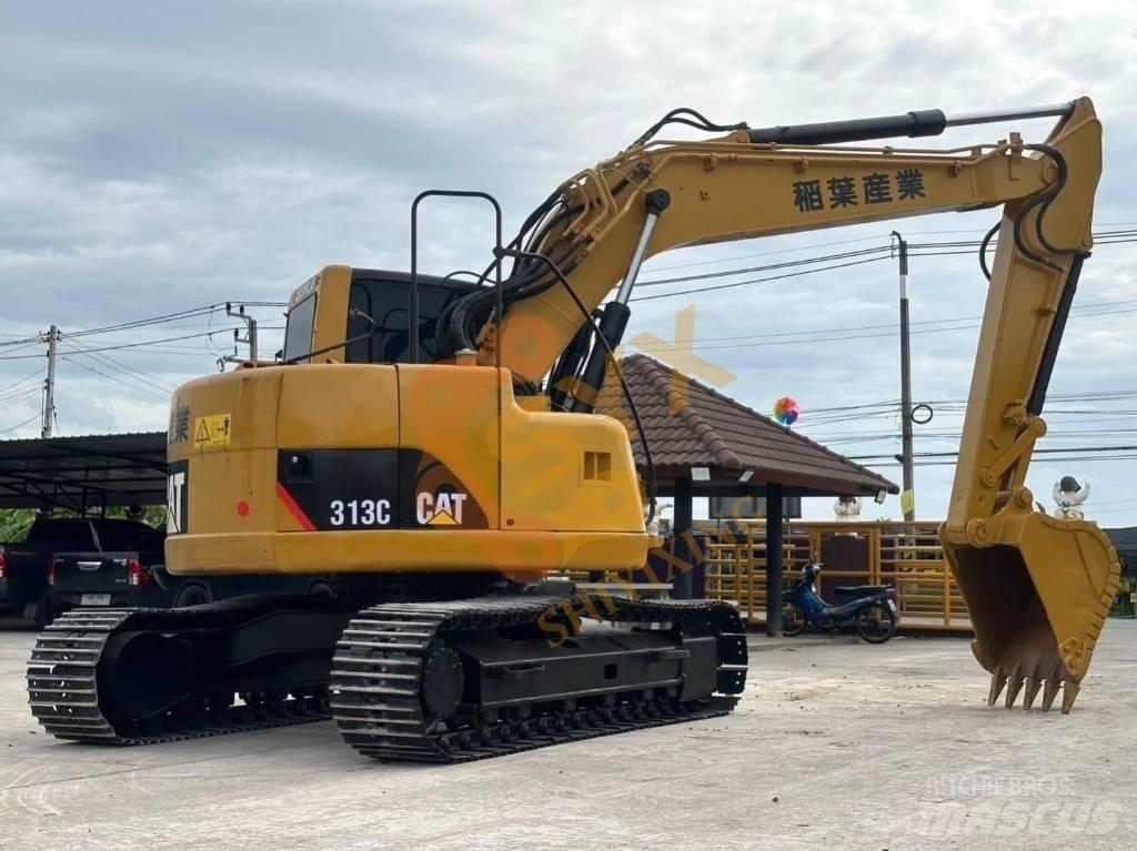 CAT 313 C Paletli ekskavatörler