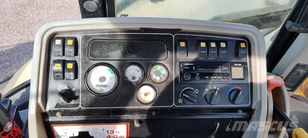 JCB 4 CX Kazıcı yükleyiciler - beko loder