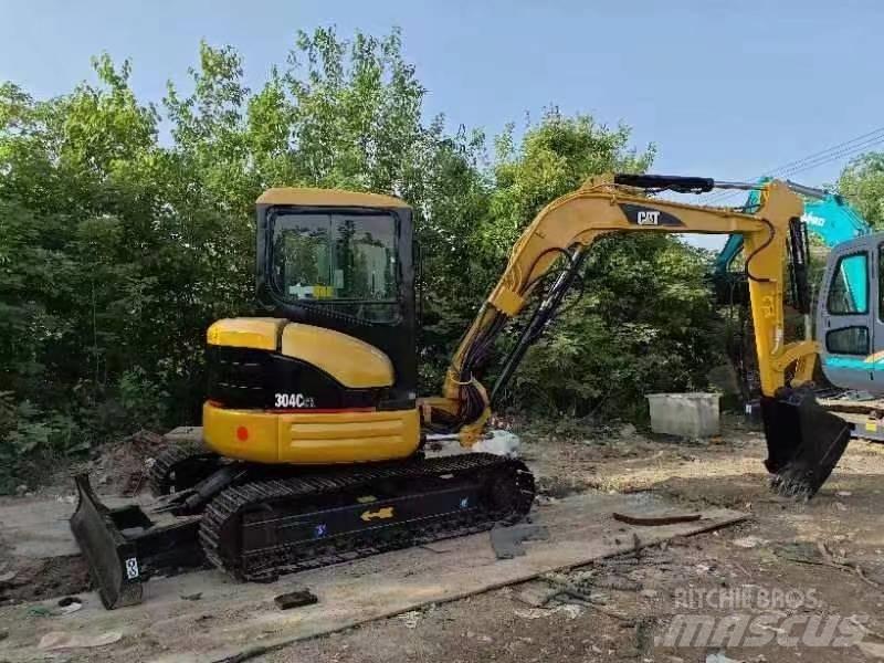 CAT 304 C CR Mini ekskavatörler, 7 tona dek