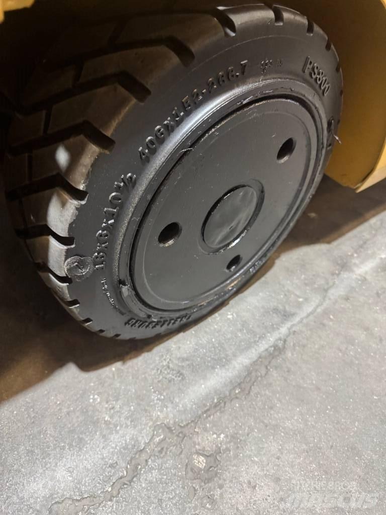 CAT EC30N2 Elektrikli forkliftler