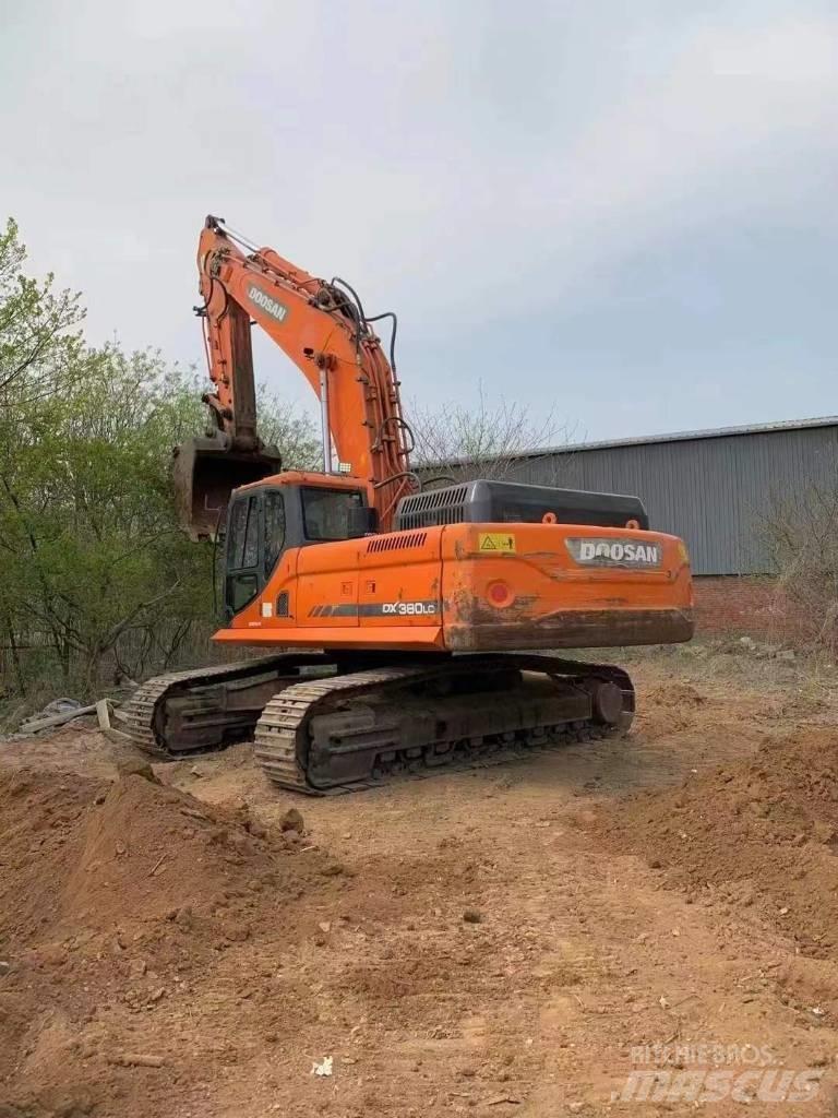 Doosan DX 380 LC Paletli ekskavatörler