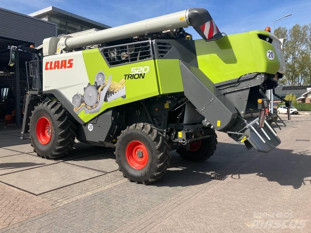 CLAAS Trion 520 Biçerdöverler