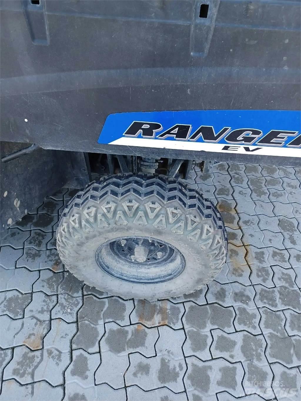 Polaris Ranger EV Diger lift ve platformlar