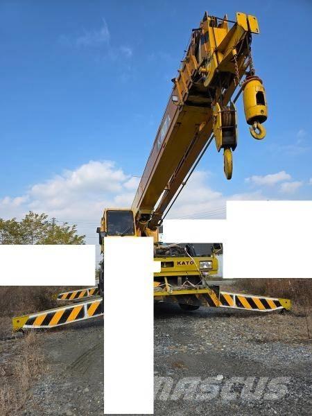 Kato KR 35 H-3 Arazi Tipi Vinçler (RT)