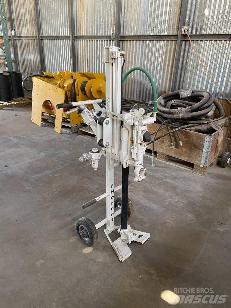  Minnich Hornet 24/22 Beton aksesuarlari