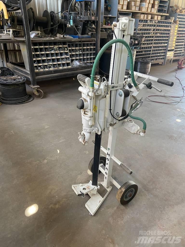  Minnich Hornet 24/22 Beton aksesuarlari