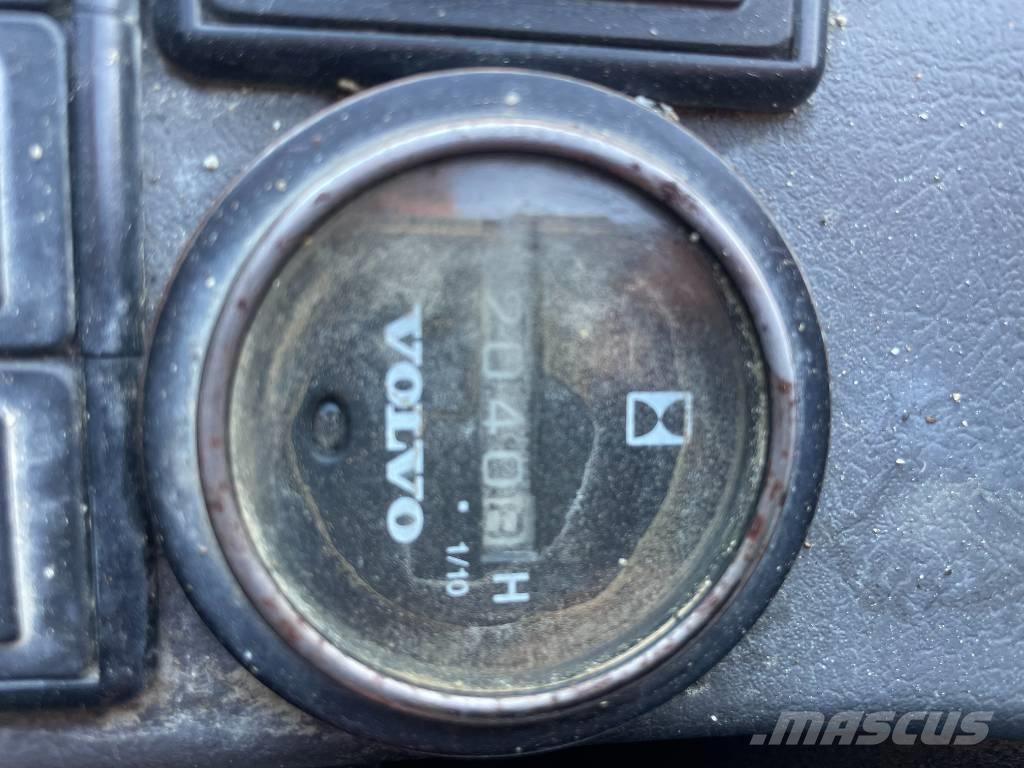 Volvo EC 360 B N LC Paletli ekskavatörler