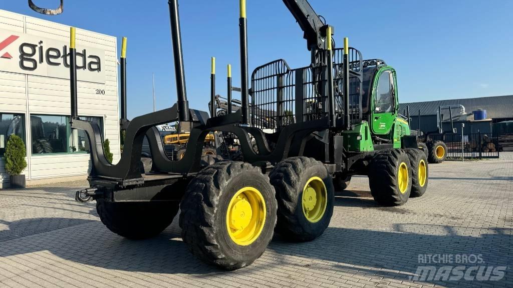 John Deere 1210 E Tomruk yükleyici traktörler