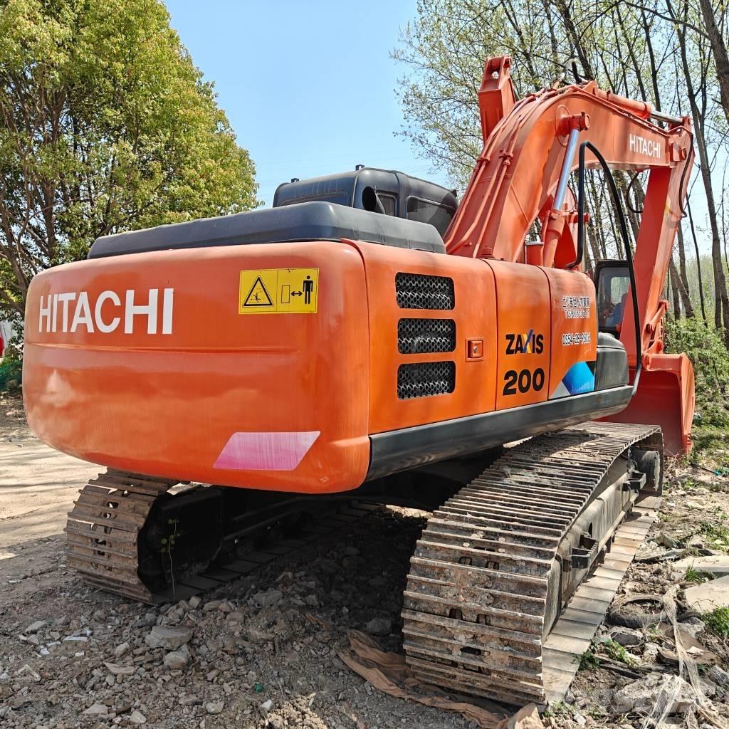 Hitachi ZX200 Paletli ekskavatörler