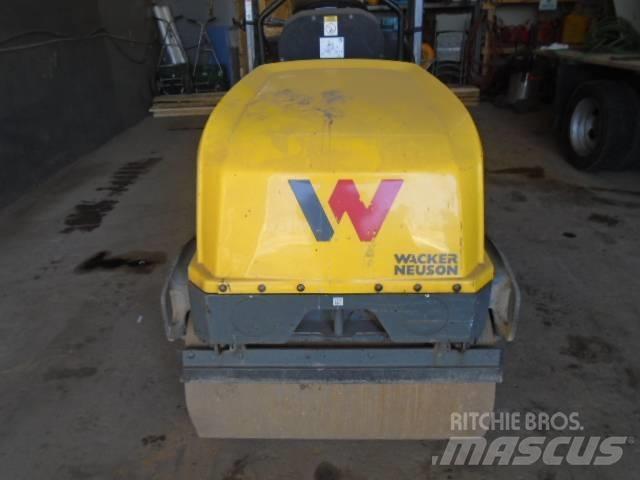 Wacker Neuson RD 12 Çift tamburlu silindirler