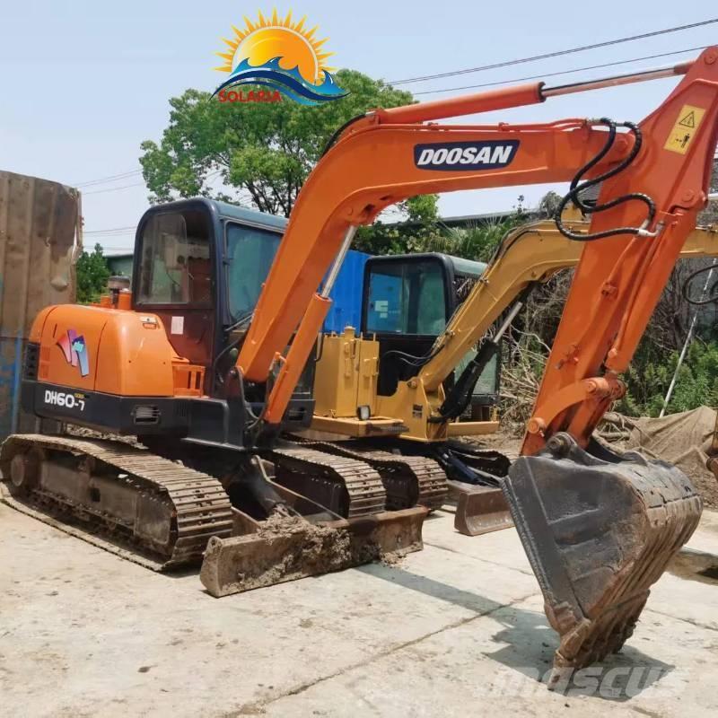 Doosan DH 60-7 Mini ekskavatörler, 7 tona dek