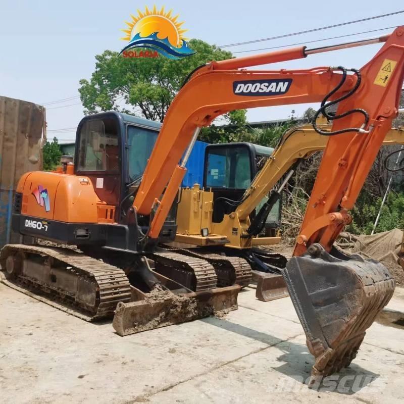 Doosan DH 60-7 Mini ekskavatörler, 7 tona dek