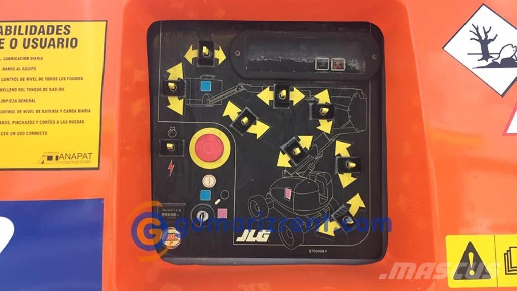 JLG 800 AJ Körüklü personel platformları