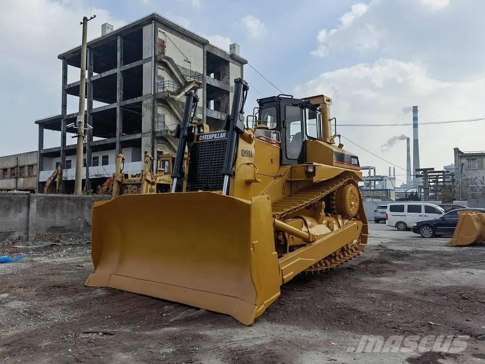 CAT D9N Paletli dozerler