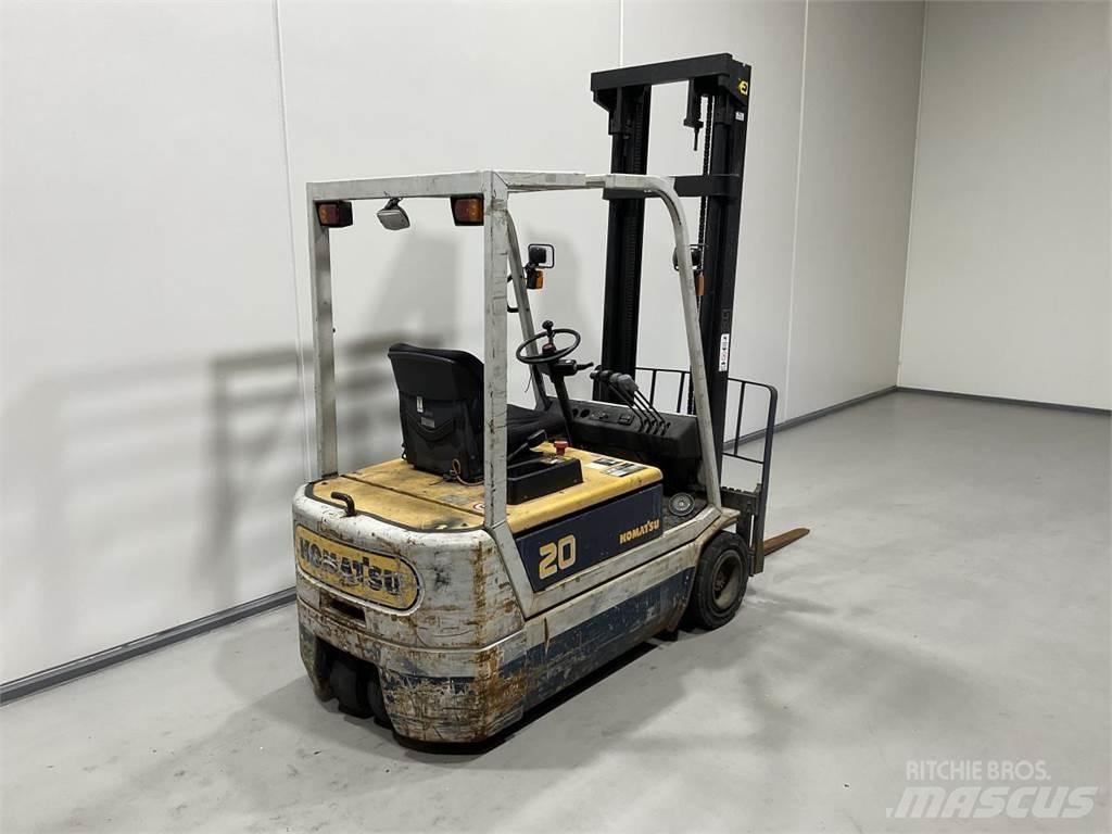 Komatsu FB20M-2E Elektrikli forkliftler