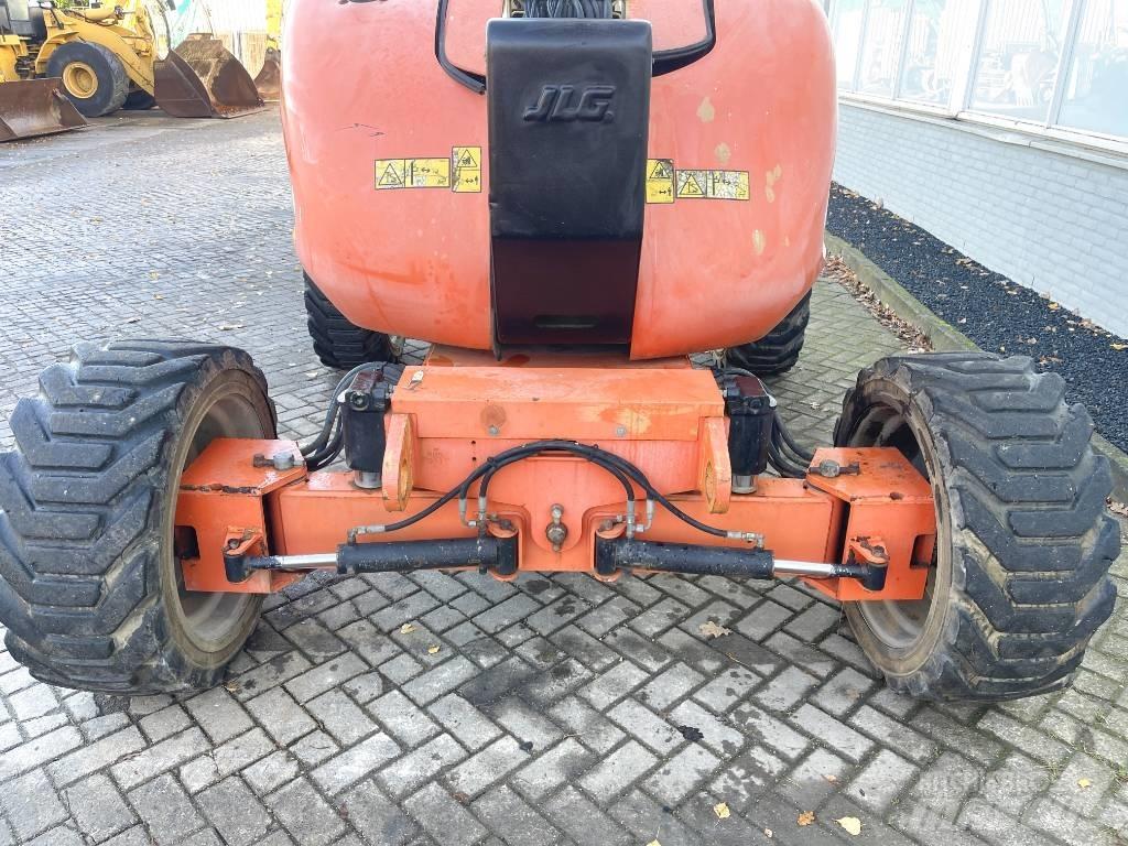 JLG 600 AJ Teleskopik personel platformları