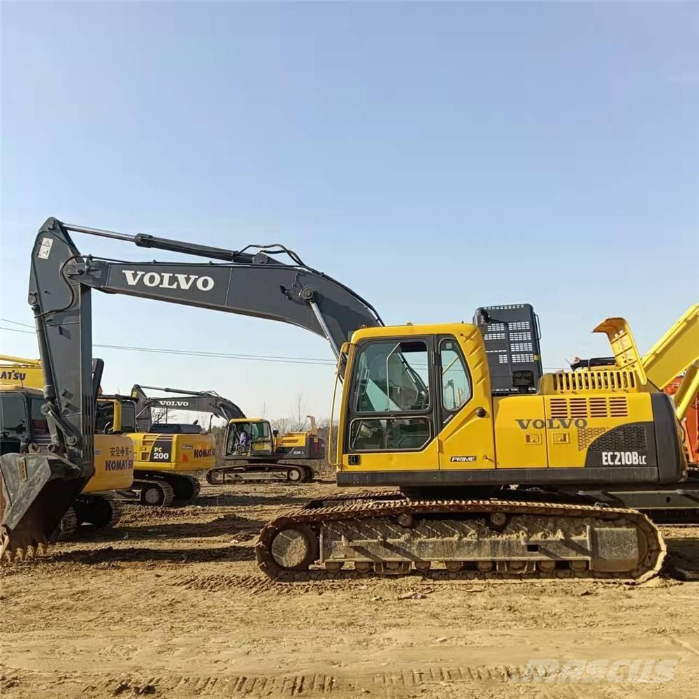 Volvo EC210B Paletli ekskavatörler