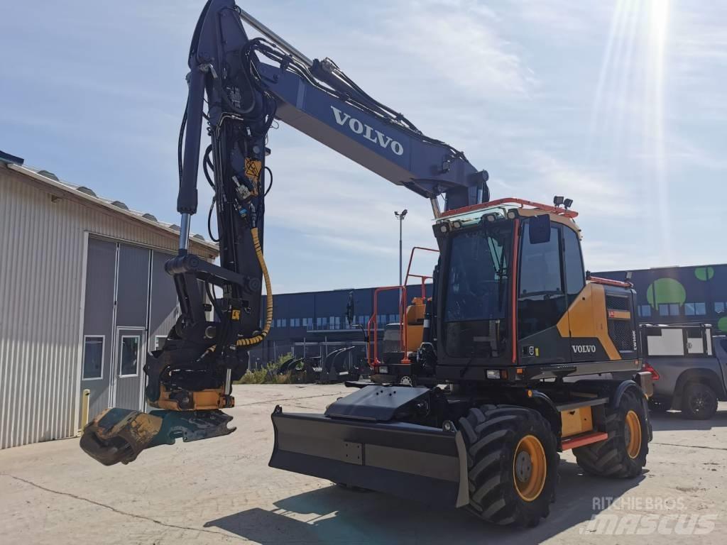Volvo EW160E Lastik tekerli ekskavatörler