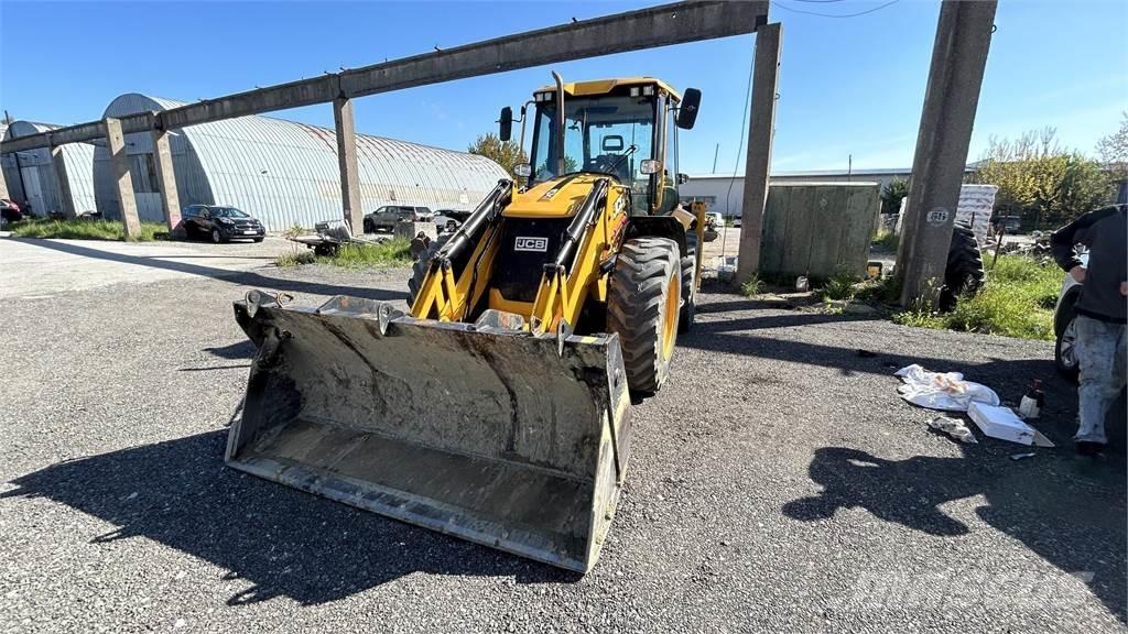 JCB 4CX PRO Kazıcı yükleyiciler - beko loder