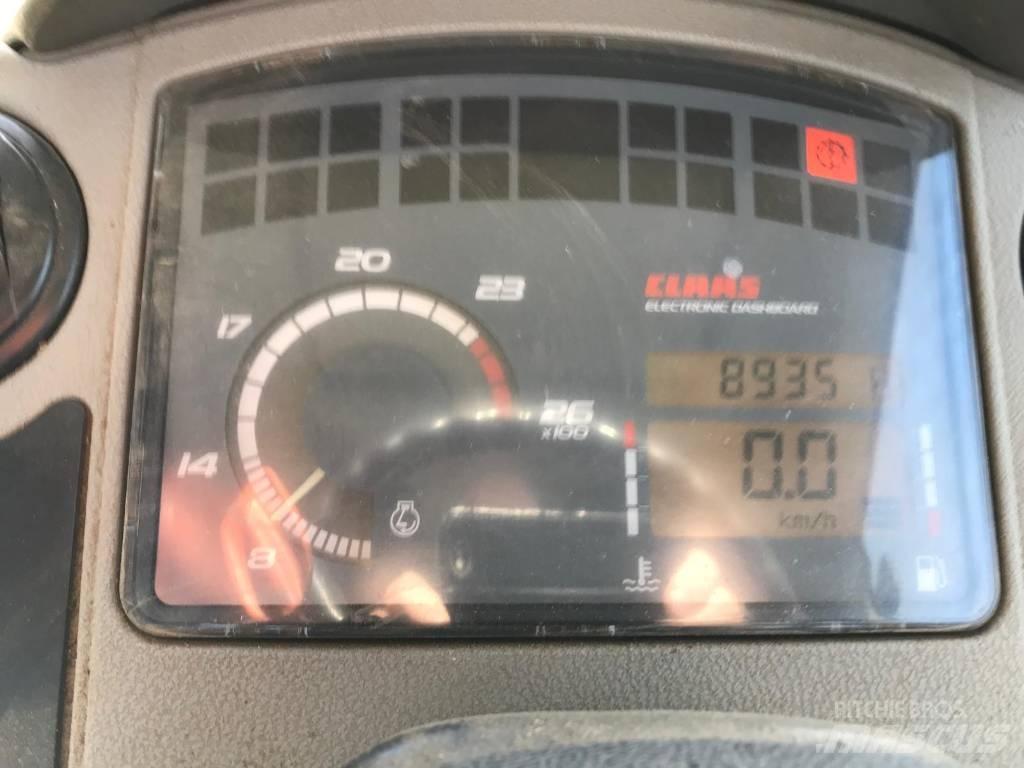 CLAAS AXION 810 Traktörler