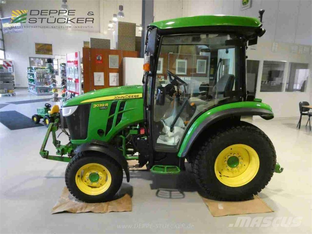John Deere 3039R Traktörler