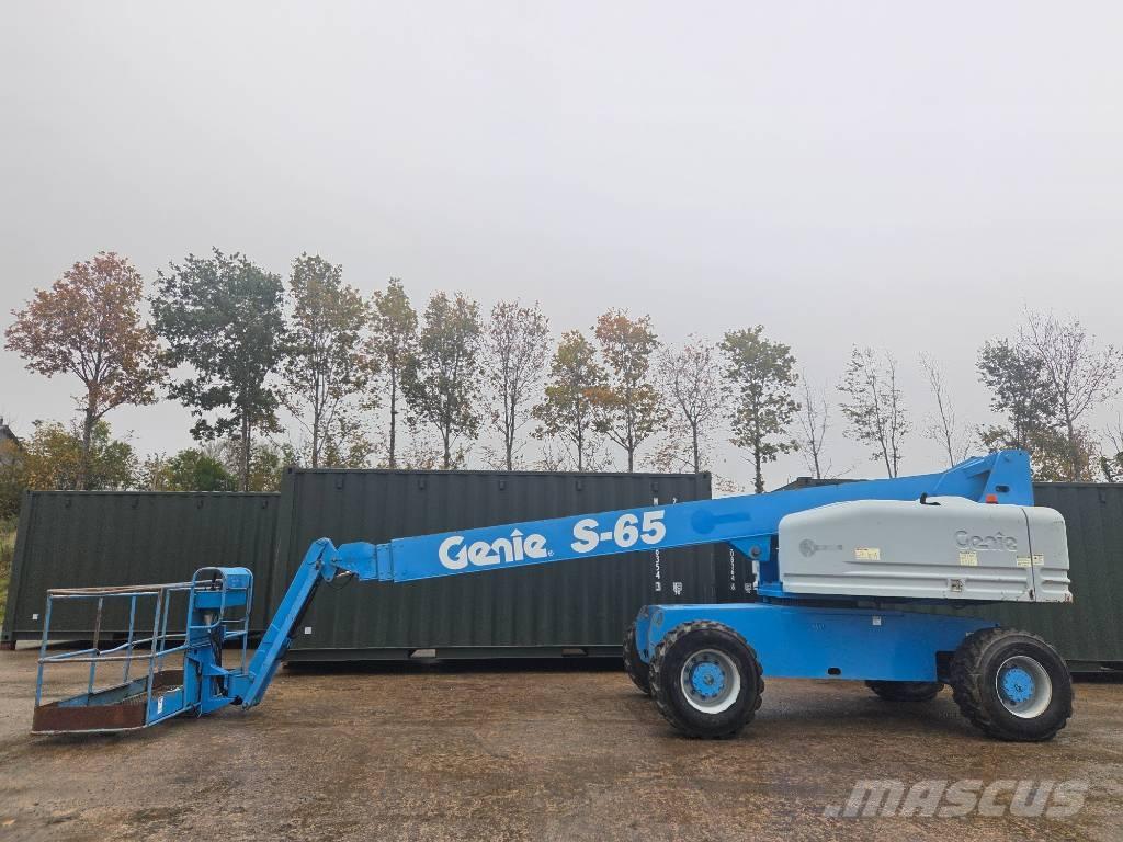Genie S 65 Teleskopik personel platformları