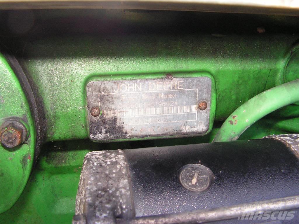 John Deere 8100 Motorlar