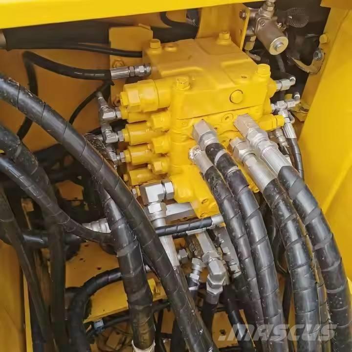 Komatsu PC 120 Paletli ekskavatörler