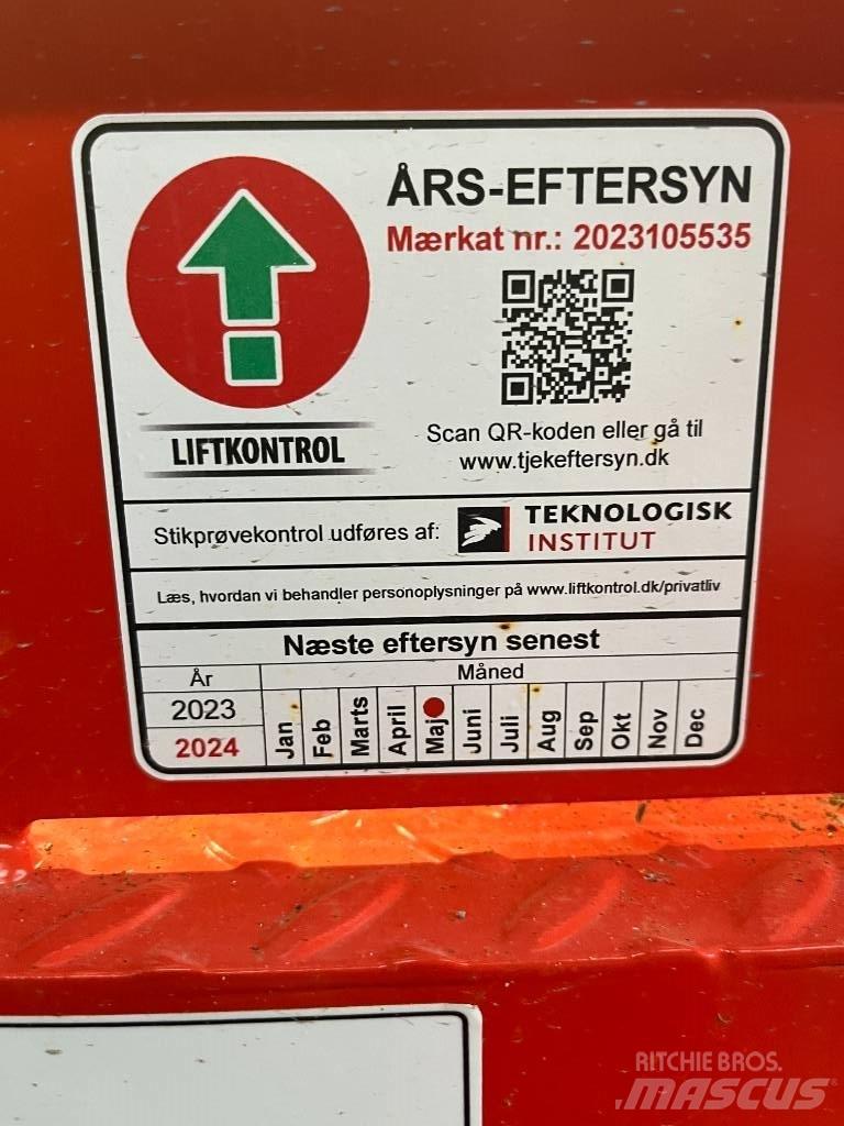 SkyJack SJ 6832 RTE Makasli platformlar