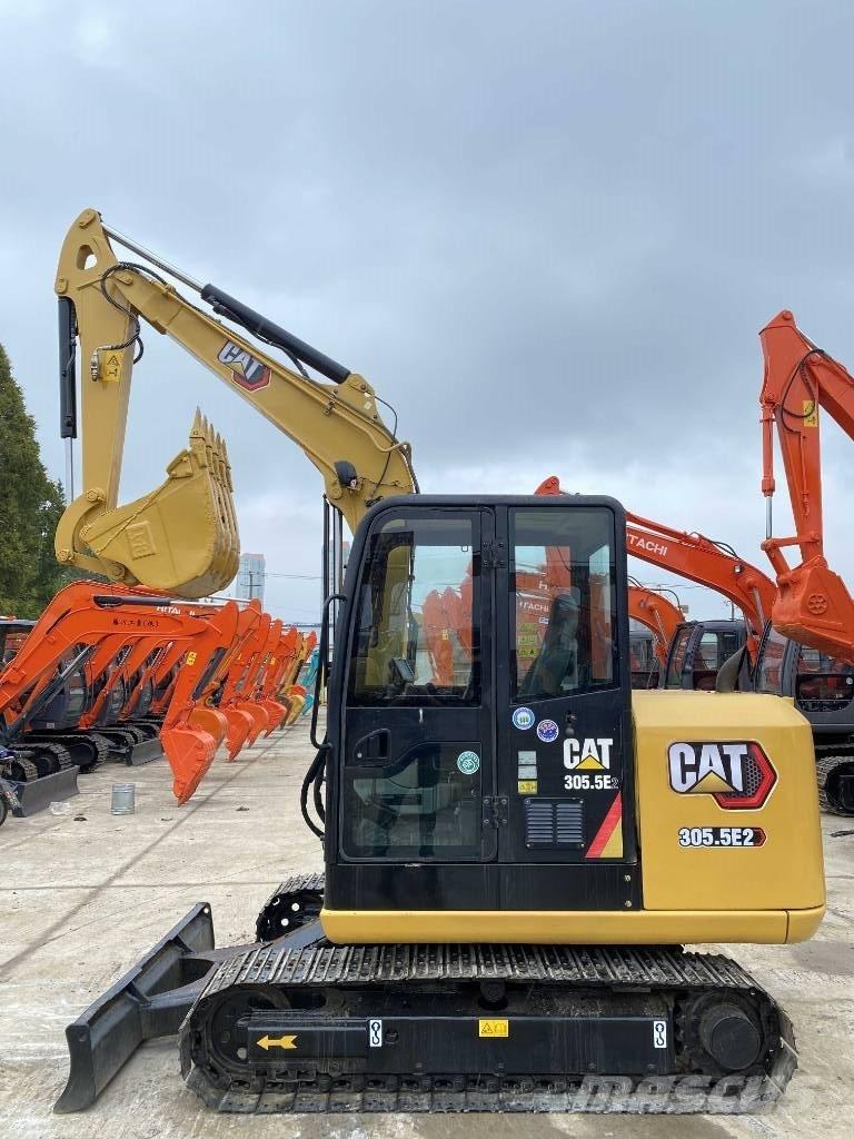 CAT 305.5 Paletli ekskavatörler