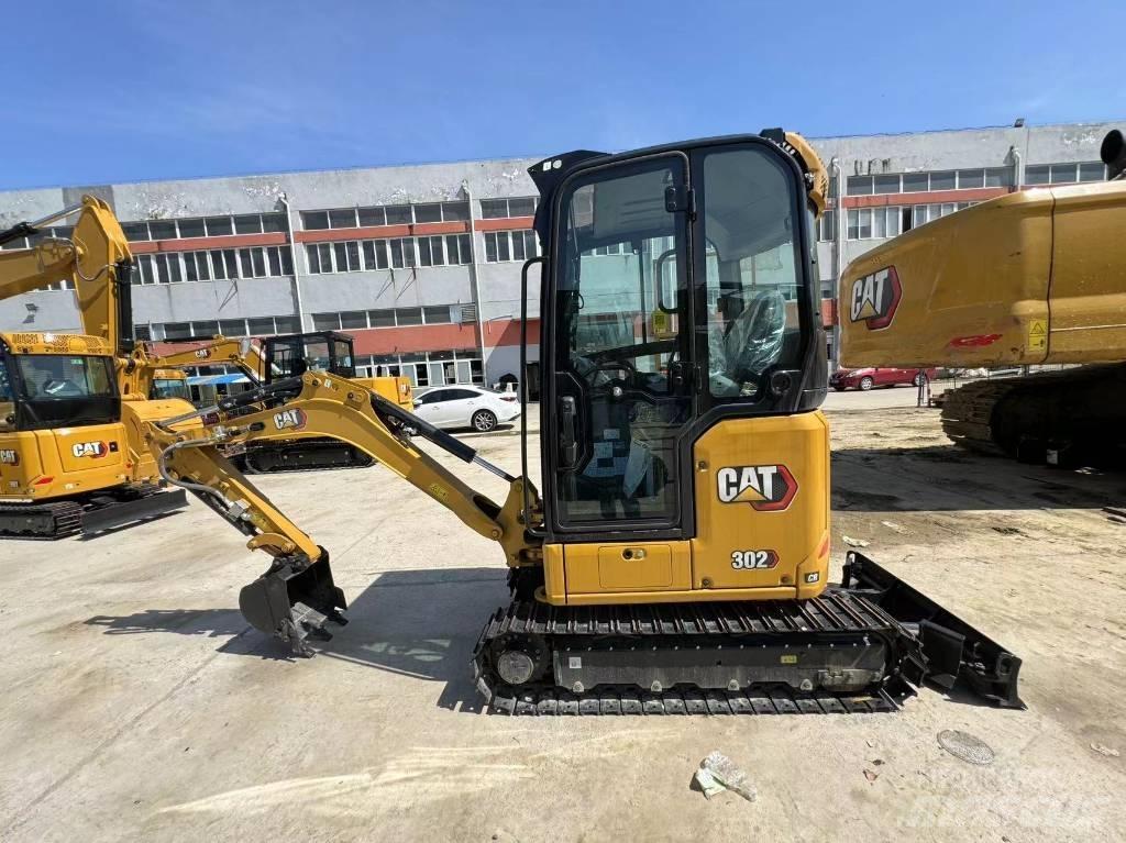 CAT 302 Mini ekskavatörler, 7 tona dek