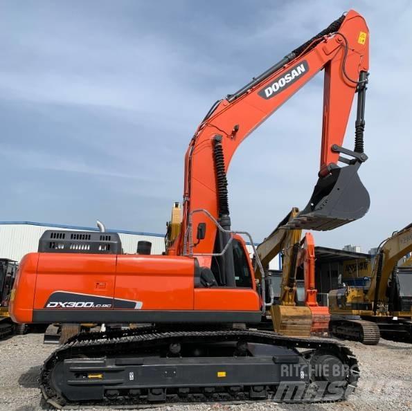 Doosan DX 300 LC-9C Paletli ekskavatörler