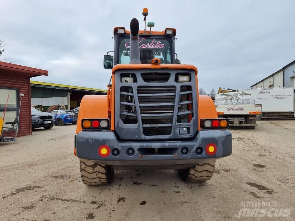 Doosan DL 200-3 Tekerlekli yükleyiciler