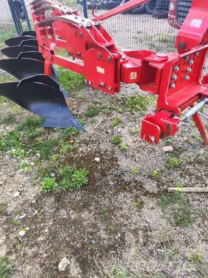  Staltech Plough Keski pullukları